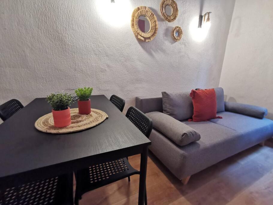 Centre Ville Montpellier - Appartement Au Coeur De L'Ecusson エクステリア 写真
