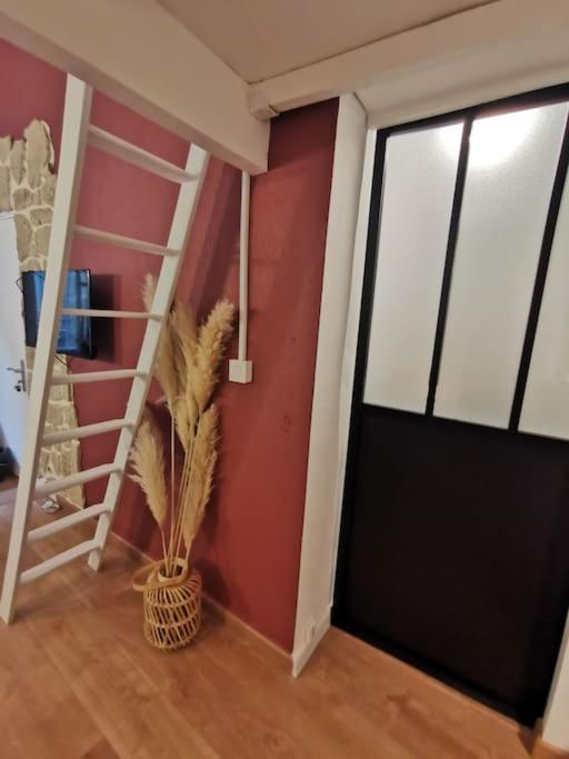 Centre Ville Montpellier - Appartement Au Coeur De L'Ecusson エクステリア 写真