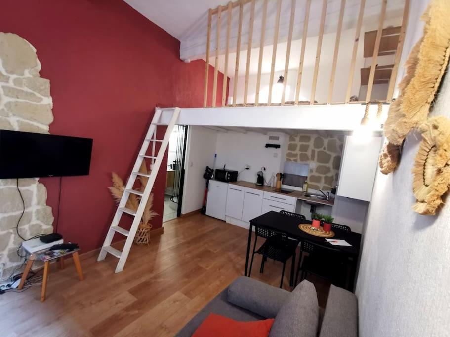 Centre Ville Montpellier - Appartement Au Coeur De L'Ecusson エクステリア 写真